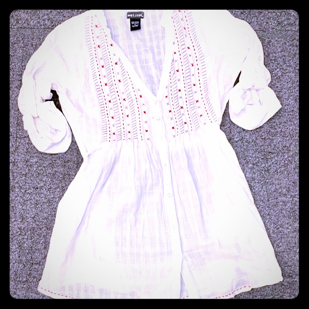 Ladies white tunic blouse
